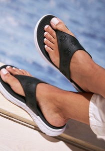 VIVANCE, Vivance Zehentrenner, Pantolette mit Cut-Out-Muster VEGAN, Vivance Zehentrenner, Dianette mit Cut-Out-Muster VEGAN
