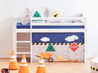 Hoppekids, Hoppekids Hochbett »Construction«, inkl. Vorhang, Matratze und Rollrost, Hoppekids Hochbett »«Construction»«, mit Baustellen-Vorhang Matratze 2 Grössen