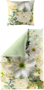 BIERBAUM Wendebettwäsche »Green Flower«, (2 tlg.), Mako-Satin, 100 % Baumwolle, mit floralem Muster, pflegeleicht
