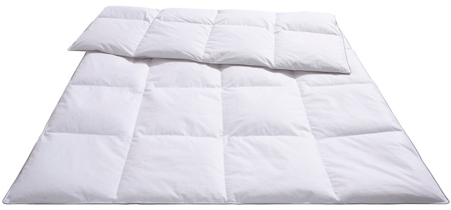 Älgdröm, Älgdröm Daunenbettdecke »Finja«, warm, Füllung 80% Daunen & 20% Federn, (1 St.), mit skandinavischen Design!, Älgdröm Daunenbettdecke »Finja, Bettdecke 135x200 cm, weitere Grössen, Made in Germany«, warm, Füllung 80% Daunen & 20% Federn, Bezug 100% Baumwolle, (1 St.), Bettdecken, Sommer & Winter, Decke, Made in Germany