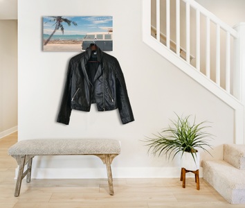 QUEENCE, queence Garderobenleiste »Surfer«, (1 St.), queence Garderobenleiste »Surfer«, (1 St.), inkl. 3 Edelstahlhaken und Aufhängung