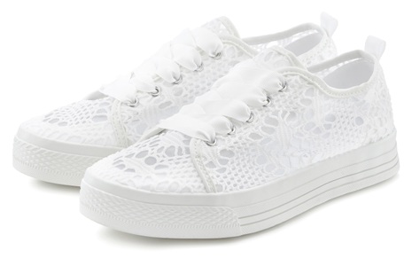 Lascana, LASCANA Sneaker, mit modischer Spitze und leichter Plateausohle, 