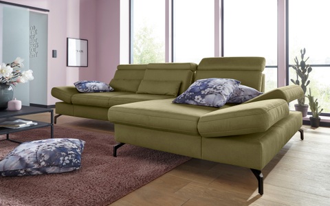 sit&more Ecksofa, Fusshöhe 15 cm, inklusive Sitztiefen-, Armteil- und Kopfteilverstellung