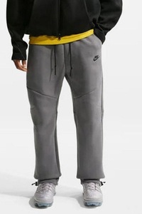 NIKE, Nike Sportswear Tech Fleece Sweathose - Pencil Point S Herren