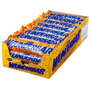 undefined, Cadbury Wunderbar Riegel Milchschokolade Füllung aus Reis-Crispies, Karamellcrème und Erdnüssen, Cadbury Wunderbar Riegel