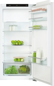 Miele Deutschland, Miele Einbau-Kühlschrank mit integriertem 4*-Gefrierfach und LED Beleuchtung für mehr Komfort. K 7314 F, Miele Einbau-Kühlschrank mit integriertem 4*-Gefrierfach und LED Beleuchtung für mehr Komfort. K 7314 F