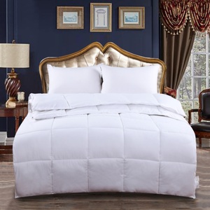 Ruby, Duvet Bettdecke 240x240 cm, Duvet mit Kunstfasern 240 x 240 cm