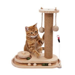undefined, Katzenbaum Kratzstamm mit Spielzeug 42 x 38 cm braun