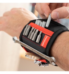 InnovaGoods - Magnet-Armband WrisTool