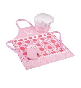 New Classic Toys, New Classic Toys Kochschürzen-Set BON APPETIT in pink, 