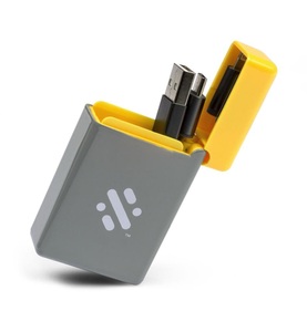 Thumbs up, Thumbs up swipe 3in 1 retractable charger-No Colour, 