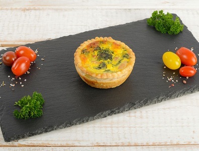 Confiserie Honold, Quiche Spinat mit Eierschwämmchen, 120g, 