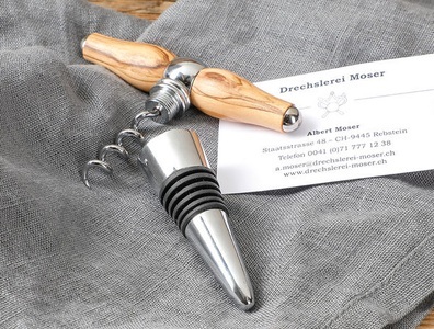 Drechslerei Moser, Korkenzieher mit integriertem Weinflaschenverschluss 