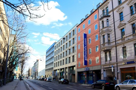 a&o München Hauptbahnhof, a&o München Hauptbahnhof, DEUTSCHLAND, 4 Tage Kurzurlaub zu zweit in München im a&o München Hauptbahnhof, Reisen, Kurzreisen, Citytrip, Münchenreise, Städtereise, Münchenurlaub, Gutschein, Kurzurlaub, Geschichtsreise, Geschenkidee, Hostel, Dini Chance GmbH, DEUTSCHLAND, 4 Tage Kurzurlaub zu zweit in München im a&o München Hauptbahnhof, Reisen, Kurzreisen, Citytrip, Münchenreise, Städtereise, Münchenurlaub, Gutschein, Kurzurlaub, Geschichtsreise, Geschenkidee, Hostel