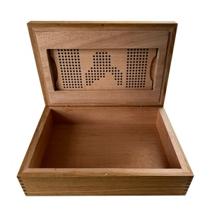 NaniManu Designmanufaktur, NaniHumi M Eiche