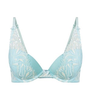 Lascana, LASCANA Push-up-BH, im modischen High-Apex Schnitt, LASCANA Push-up-BH, im modischen High-Apex Schnitt, Dessous