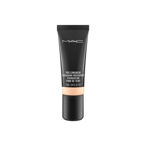 MAC, MAC NC15 Pro Longwear Nourishing Waterproof Foundation 25ml, Mac Cosmetics - Pro Longwear Nourishing Waterproof Foundation - NC15
