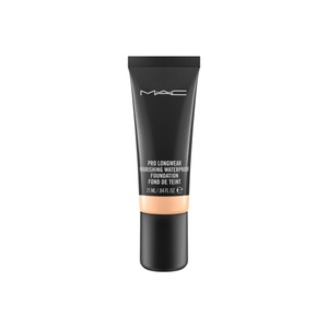 MAC, MAC NC20 Pro Longwear Nourishing Waterproof Foundation 25ml, Mac Cosmetics - Pro Longwear Nourishing Waterproof Foundation - NC20