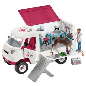 Schleich, SCHLEICH Horse Club Mobile Tierärztin mit Hannoveraner, Schleich - 42370 Mobile Tierärztin mit Hannoveraner Fohlen Figur, Multicolor