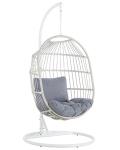 Beliani, Beliani Hängesessel mit Gestell ø 102 cm Rattan / Flechtseil weiss ALBA, Beliani - Hängesessel mit Gestell aus PE Rattan Boho ALBA, One Size, Weiss Bunt