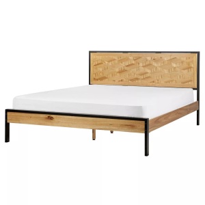 Beliani, Bett mit Lattenrost aus MDF-Platte Klassisch ERVILLERS Bett mit Lattenrost aus MDF-Platte Klassisch ERVILLERS