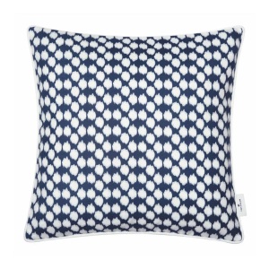 Tom Tailor, TOM TAILOR Kissenhülle »Spots«, (1 St.), mit weissem Rundumkeder, Tom Tailor Kissenhülle , T-Spots 75326-080-45-45 , Weiss, Dunkelblau , Textil , Punkte , 45 cm , hochwertige Qualität , 003021134501
