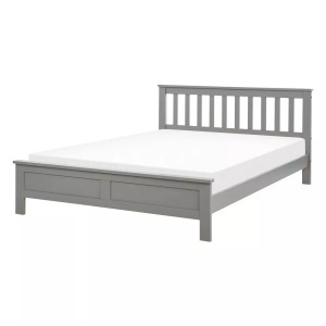 Beliani, Bett mit Lattenrost aus Kiefernholz Klassisch MAYENNE Bett mit Lattenrost aus Kiefernholz Klassisch MAYENNE