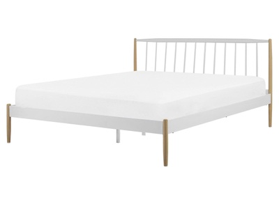 Beliani, Bett mit Lattenrost aus Metall Klassisch MAURS Bett mit Lattenrost aus Metall Klassisch MAURS