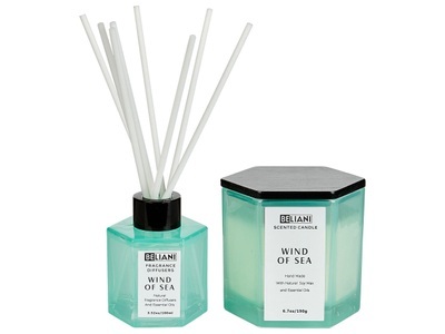 Beliani, Duftkerze mit Duftverteiler aus Sojawachs Modern CLASSY TINT Duftkerze mit Duftverteiler aus Sojawachs Modern CLASSY TINT, Beliani - Duftkerze mit Duftverteiler aus Sojawachs CLASSY TINT, One Size, Blau Bunt