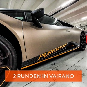 SMARTBOX, Am Steuer Eines Lamborghini Huracán Evo: 2 Runden Mit Vollgas Auf Dem Vairano Circuit - Geschenkbox Unisex, Am Steuer eines Lamborghini Huracán EVO: 2 Runden mit Vollgas auf dem Vairano Circuit