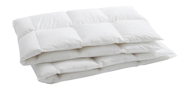 Billerbeck, billerbeck - Duvet LUZERN - Baumwolle - weiss - 240/240 cm, billerbeck Einziehdecke »Luzern 90«, warm, Füllung 90% neue, reine, europäische, grossflockige Gänsedaunen, weiss, 10% Federchen, VSB-Norm, Bezug 100% Baumwolle, Batiste supérieure mit SanProCare-Veredelung, Öko-Tex Standard 100, (1 St.)