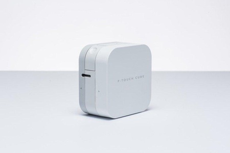 Brother, Brother P-touch Cube - Beschrifungsgerät (Weiss), Brother - PTOUCH Gerät inkl. Beschriftungsband PT-P300BTUA1, Weiss