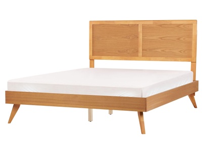 Beliani, Bett mit Lattenrost aus MDF-Platte Rustikal ISTRES Bett mit Lattenrost aus MDF-Platte Rustikal ISTRES