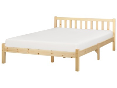 Beliani, Bett mit Lattenrost aus Kiefernholz Skandinavisch FLORAC Bett mit Lattenrost aus Kiefernholz Skandinavisch FLORAC