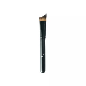 NEE, NEE High Definition Foundation Brush
Nr. 40 black, NEE High Definition Foundation Brush
Nr. 40 black