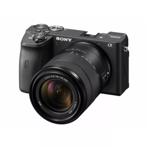 Sony, Sony Alpha 6600 Body + E 18-135mm F3.5-5.6 OSS - Systemkamera (Fotoauflösung: 24.2 MP) Schwarz, SONY, spiegellos, Sony Alpha 6600 Kit 18-135mm F3.5-5.6, Produkte & Wohnen