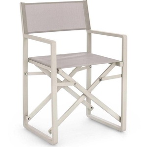 mutoni lifestyle, Regiestuhl Konnor Rastin, Regiestuhl Konnor Rastin