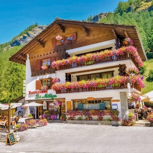 SMARTBOX, Romantischer Aufenthalt In Den Schweizer Alpen: 1 Nacht Mit Wellness-pause - Geschenkbox Unisex, Romantischer Aufenthalt in den Schweizer Alpen: 1 Nacht mit Wellness-Pause