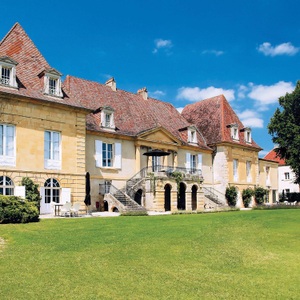 SMARTBOX, Übernachtung Im Luxushotel, Herrenhaus Oder Schloss Mit Gourmet-dinner - Geschenkbox Herren, Übernachtung im Luxushotel, Herrenhaus oder Schloss mit Gourmet-Dinner