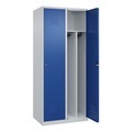 CP, C+P Spind Classic PLUS, 2 Abteile, lichtgrau / enzianblau, B 800 mm, mit Bodengleitern, Zylinderschloss, Trennwand mittig