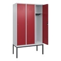 CP, C+P Spind Classic PLUS, Gestell, 3 Abteile, HxBxT 2.120 x 1.200 x 500 mm, lichtgrau, rubinrot, Zylinderschloss, ohne Mitteltrennwand