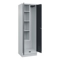 CP, C+P Putzmittelspind Classic PLUS, 1 Abteil, Trennwand mittig, verkürzt, lichtgrau / grau, B 600 mm, mit Bodensockel, Zylinderschloss