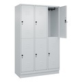 CP, C+P Doppelstock-Spind Classic PLUS, 3 Abteile, lichtgrau, HxB 1950 x 1200 mm, mit Bodensockel, Drehriegel