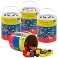 Playtastic, Playtastic 4er-Set Holzbausteine, Aufbewahrungseimer, 100 St., 4 Farben, 6 Formen