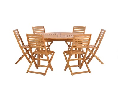 Beliani, Beliani TOLVE Gartentisch + Gartenstühle, Beliani - Gartentisch Set aus Akazienholz Klassisch TOLVE, One Size, Light Beige