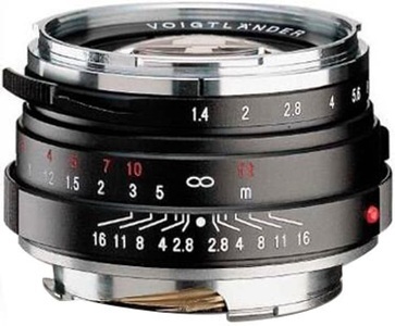 Voigtländer, Voigtländer Nokton 35mm / 1.4 M.c. VM II Objektiv, 