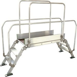 undefined, Alu-Leiternüberstieg, Alu-Leiternüberstieg, Gesamtbelastung 200 kg, 3 Stufen, Plattform 1200 x 530 mm