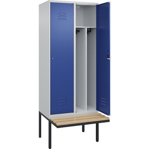 C+P Spind Classic PLUS Sitzbank, 2 Abteile, mittig, lichtgrau / enzianblau, B 800 mm, Zylinderschloss, auskragend, Buche-Hartholz