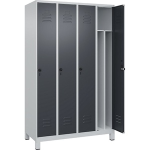 C+P Spind Classic PLUS, 4 Abteile, lichtgrau / grau, B 1200 mm, mit Füßen, Drehriegel, Trennwand mittig
