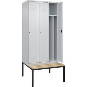C+P Spind Classic PLUS Sitzbank, 3 Abteile, mittig, lichtgrau, B 900 mm, Zylinderschloss, untergebaut, Buche-Hartholz